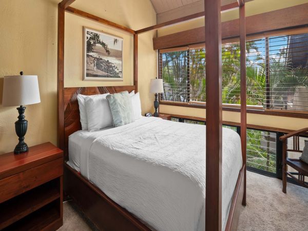 Poipu Three Bedroom Unique Oceanfront Vacation Condo