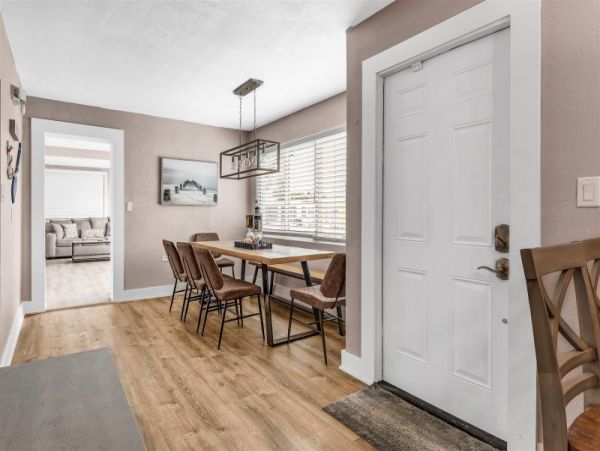 Marathon 4 Bedroom Home Canal Front with Private Pool & Dock