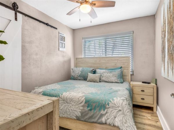 Marathon 4 Bedroom Home Canal Front with Private Pool & Dock