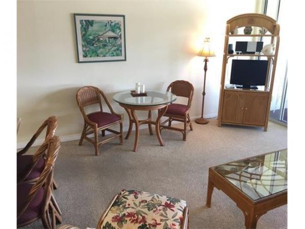 Wailua One Bedroom Vacation Condo With Ocean Views