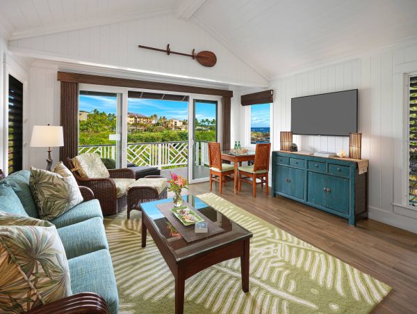 Oceanfront Paradise with Stunning Kauai Views