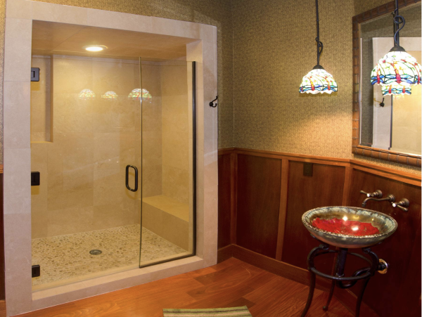 Only Five Min Drive to Worlds Best Beaches Easy Parking Luxury Interior