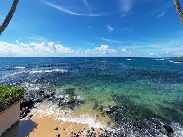 BeachFront 5 Bedroom Home with Private Pool