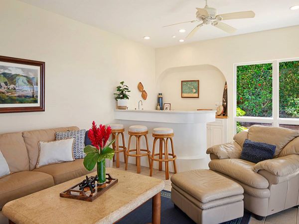 BeachFront 5 Bedroom Home with Private Pool