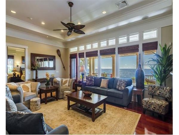 Lovely Villa with Full Ocean Views
