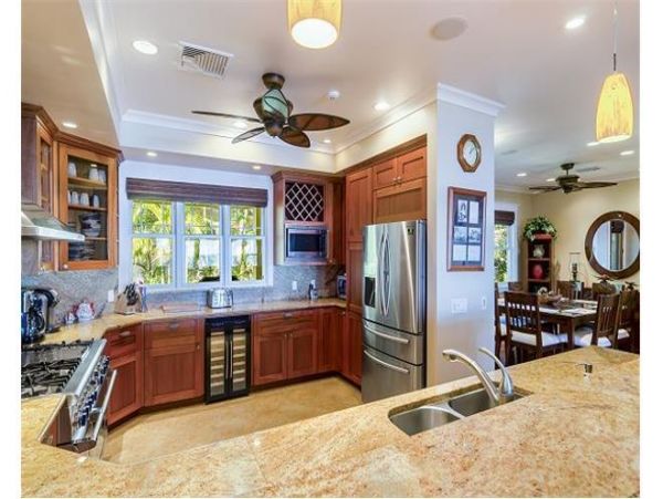 Lovely Villa with Full Ocean Views
