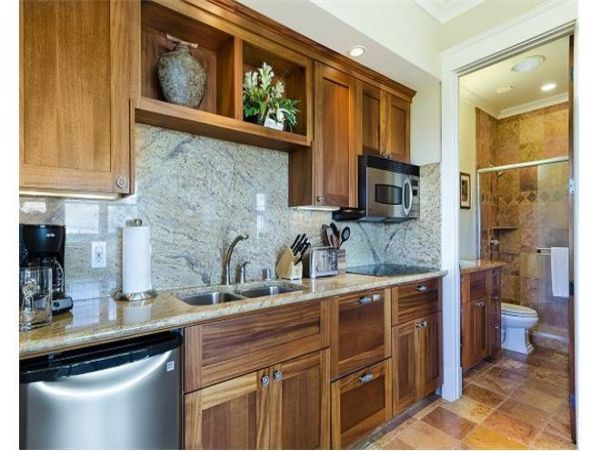 Separate Kitchenette