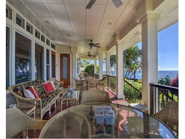 Lovely Villa with Full Ocean Views