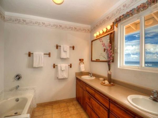 Multi Million Dollar Pacific front Home at a FABULOUS PRICE!