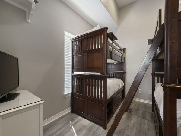 Six Bedroom Walk to Beach Vacation Home in Destin Florida