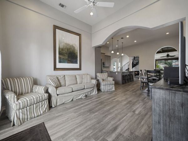 Six Bedroom Walk to Beach Vacation Home in Destin Florida