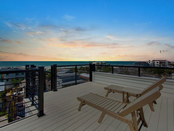 Coastal Luxe Retreat - 8 Bedroom Oasis Steps from Siesta Key Beach
