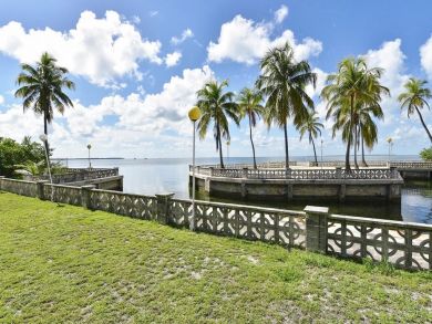 Four Bedroom Waterfront Islamorada Vacation Home