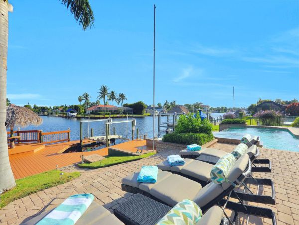 Cape Coral Home 976986