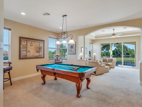 Cape Coral Home 976986