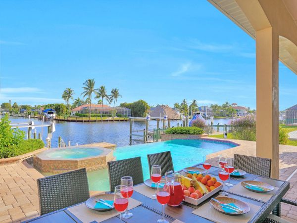Cape Coral Home 976986