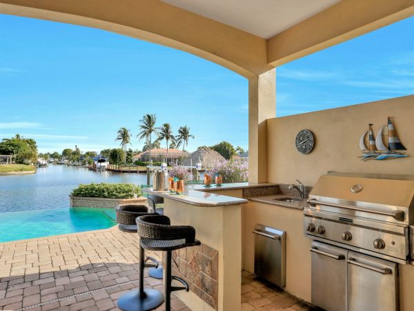 Cape Coral Home 976986