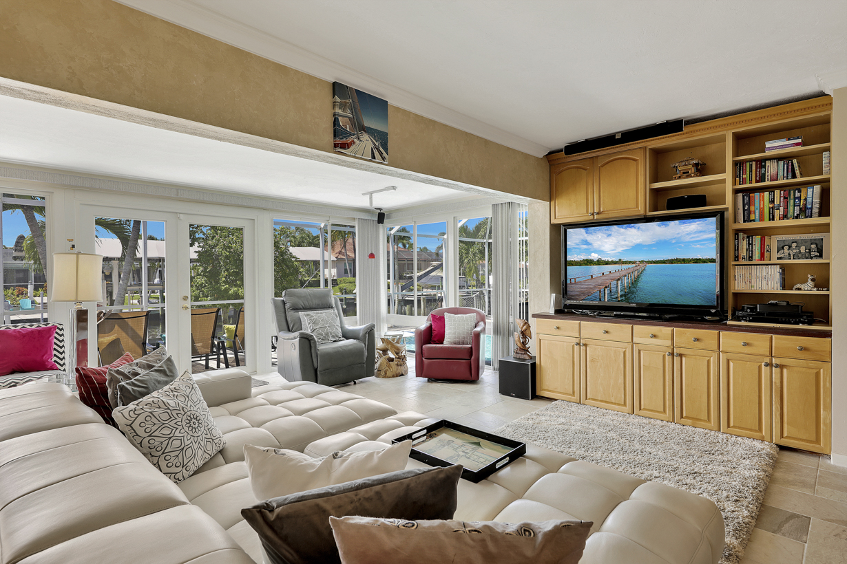 Cape Coral Home 976988