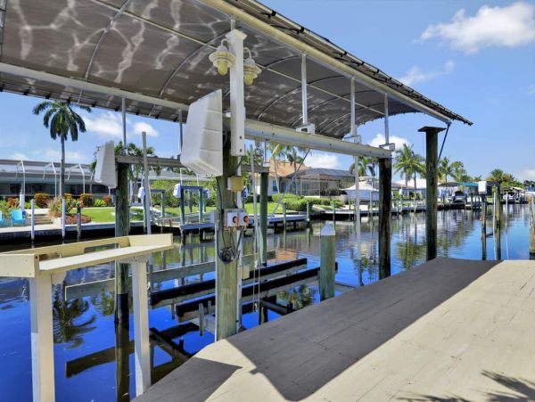 Cape Coral Home 976988