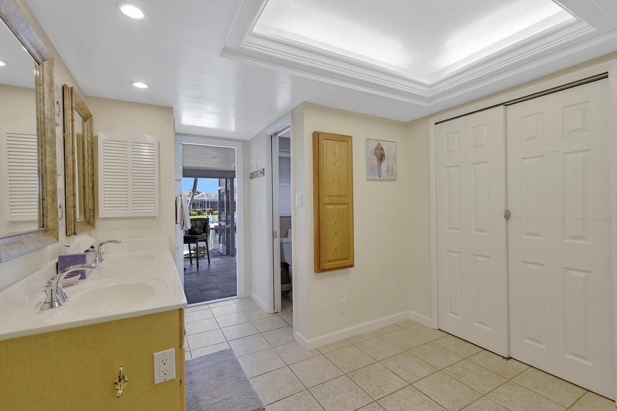 Cape Coral Home 976988