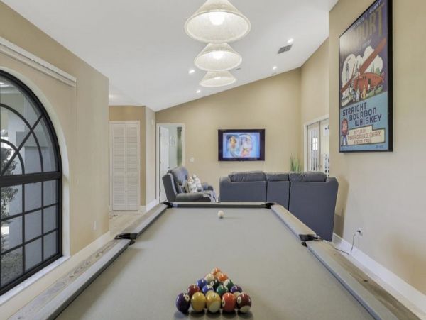 Cape Coral Home 976989