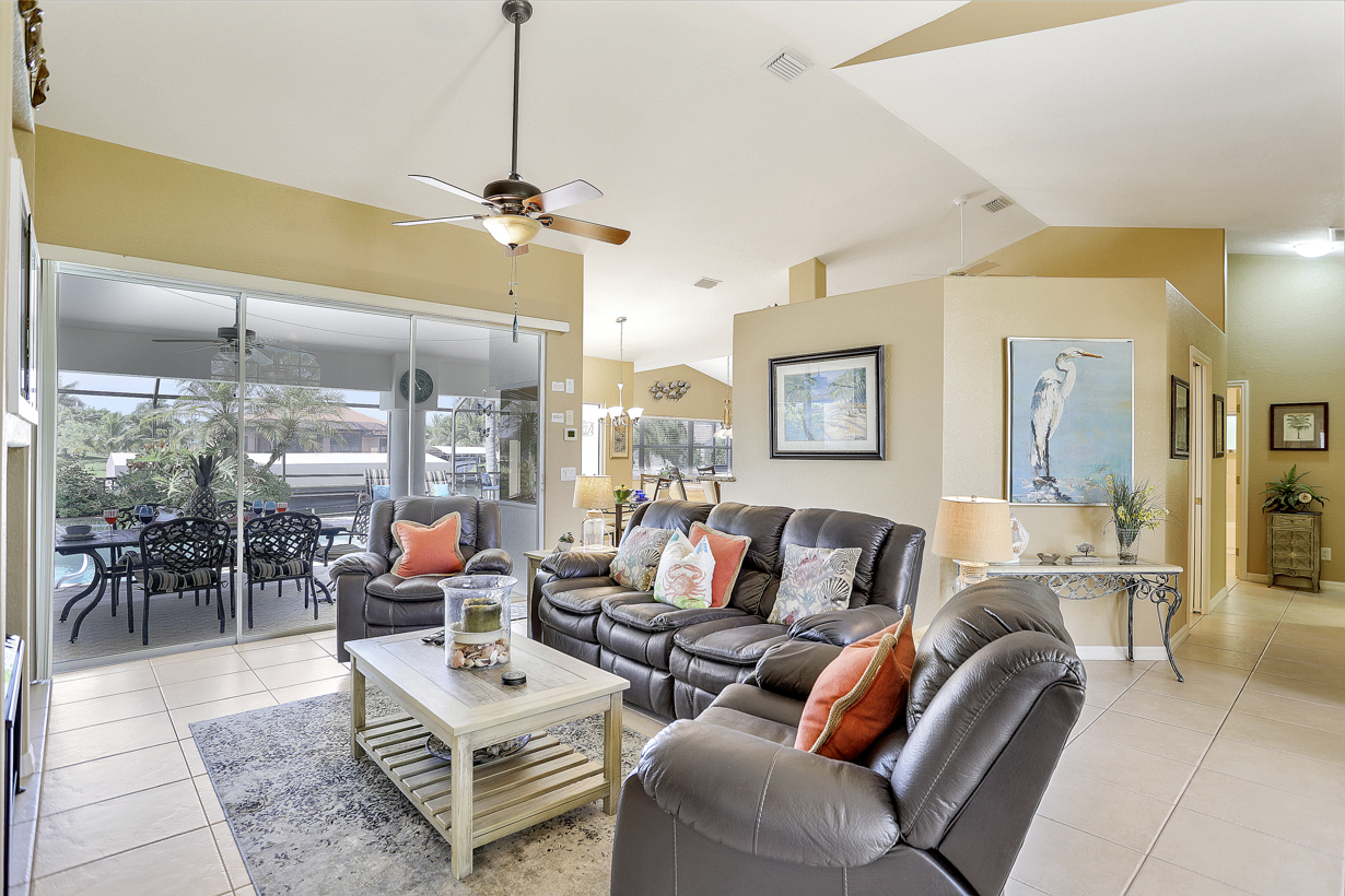 Cape Coral Home 976992