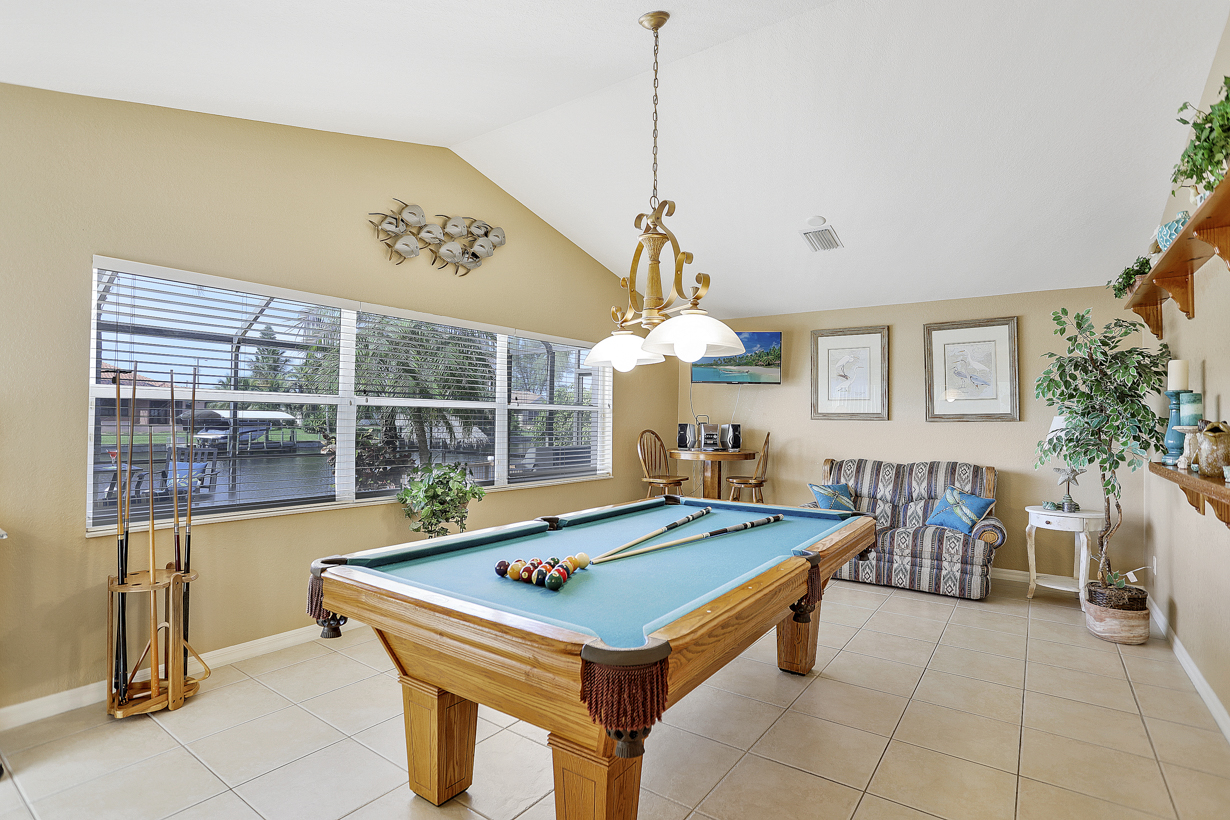 Cape Coral Home 976992