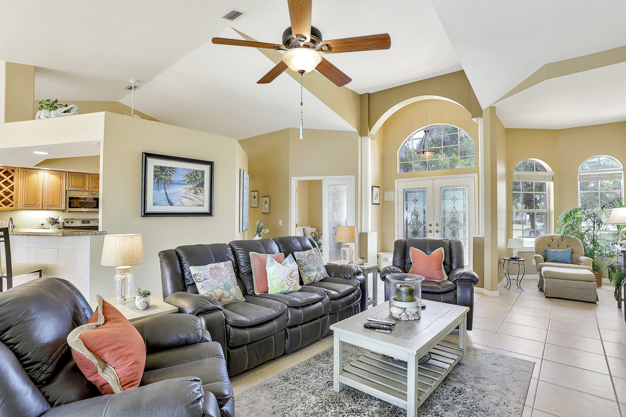 Cape Coral Home 976992