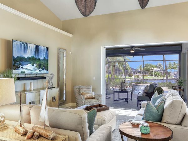 Cape Coral Home 976993