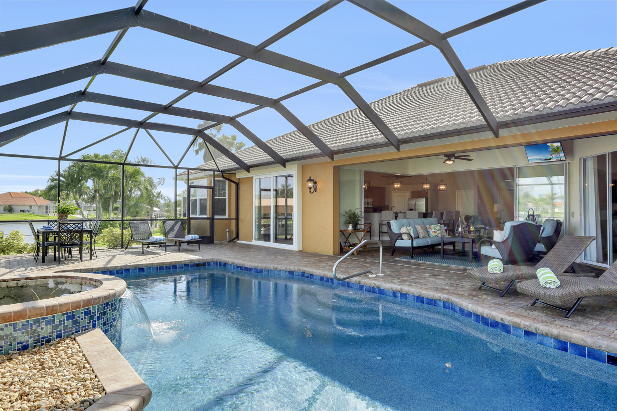 Cape Coral Home 976993