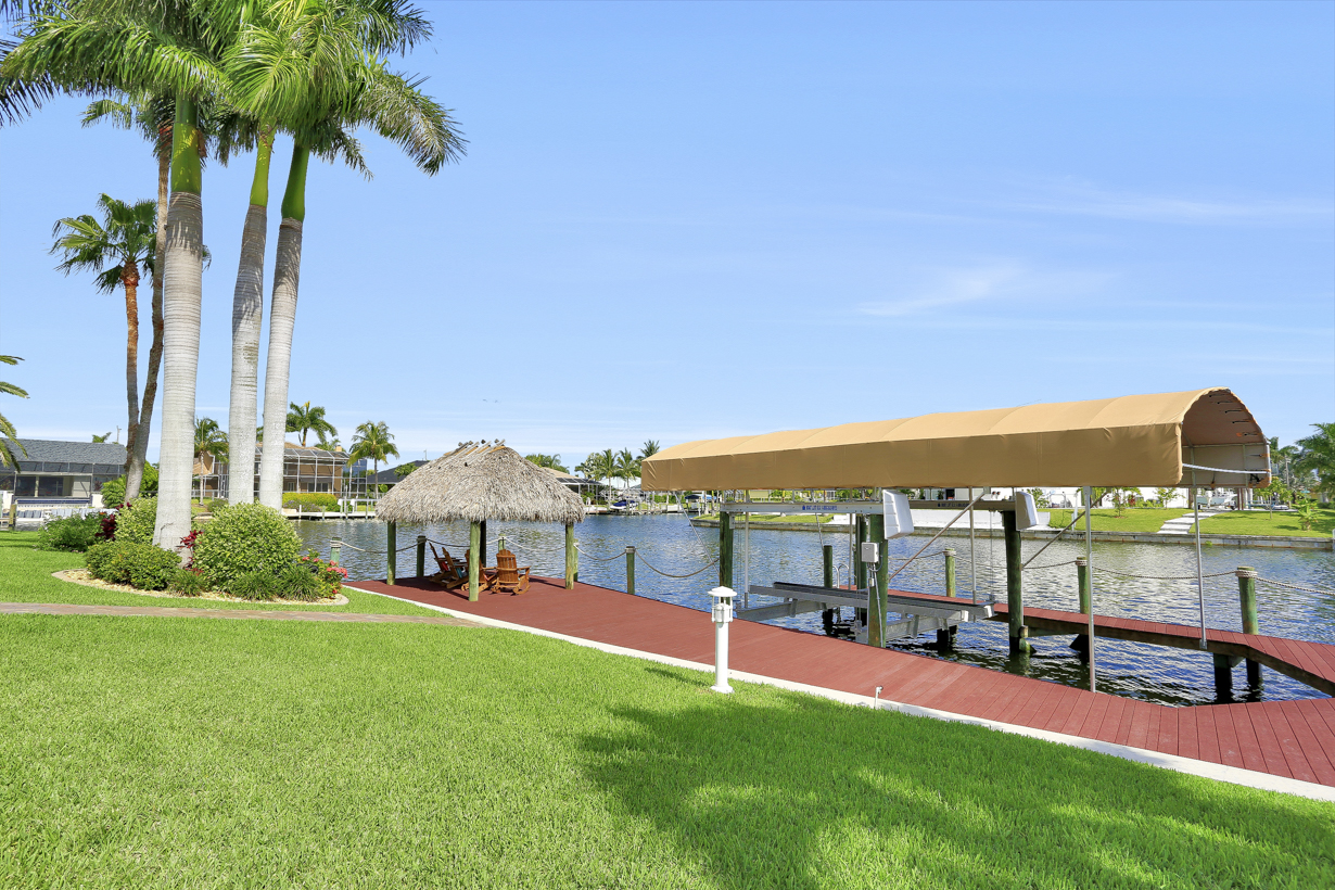 Cape Coral Home 976993