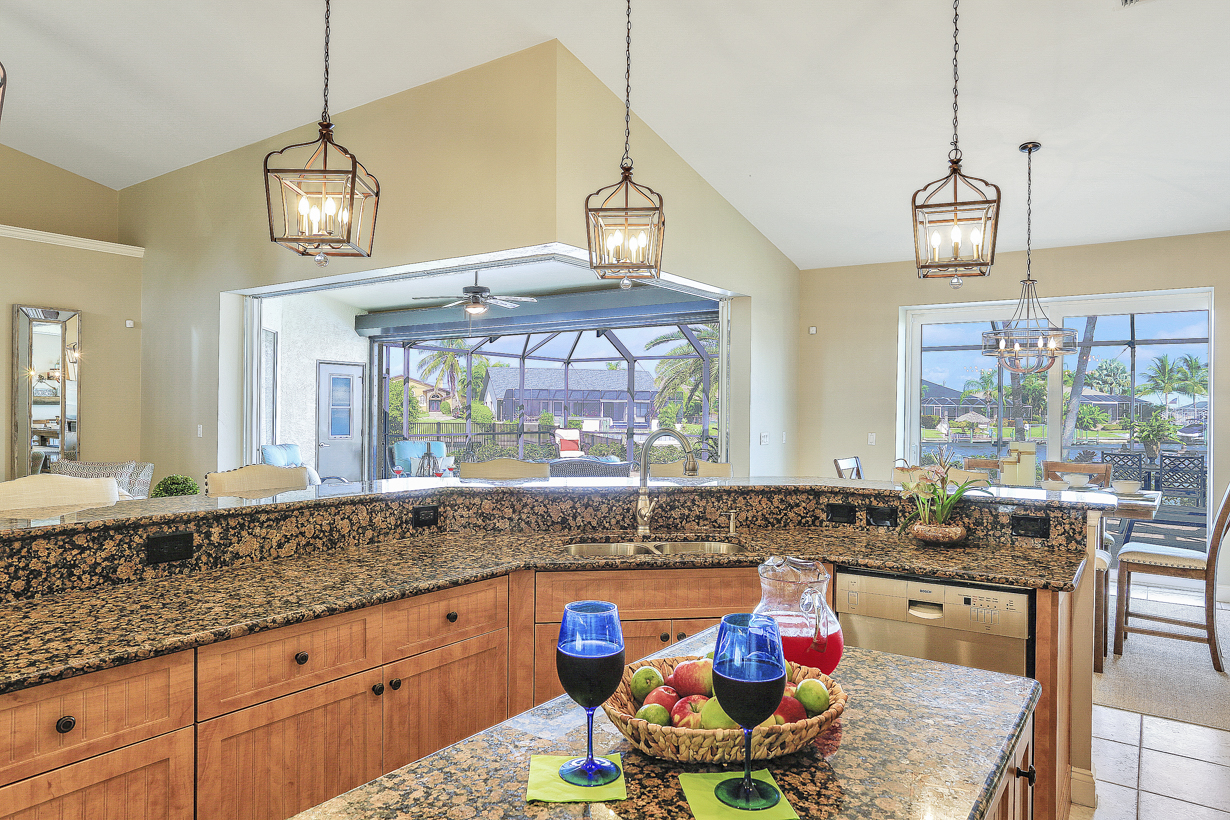 Cape Coral Home 976993