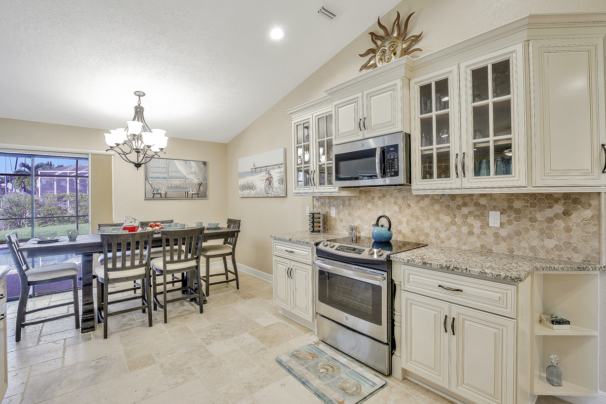 Cape Coral Home 976994