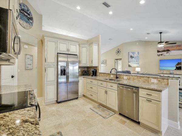 Cape Coral Home 976994