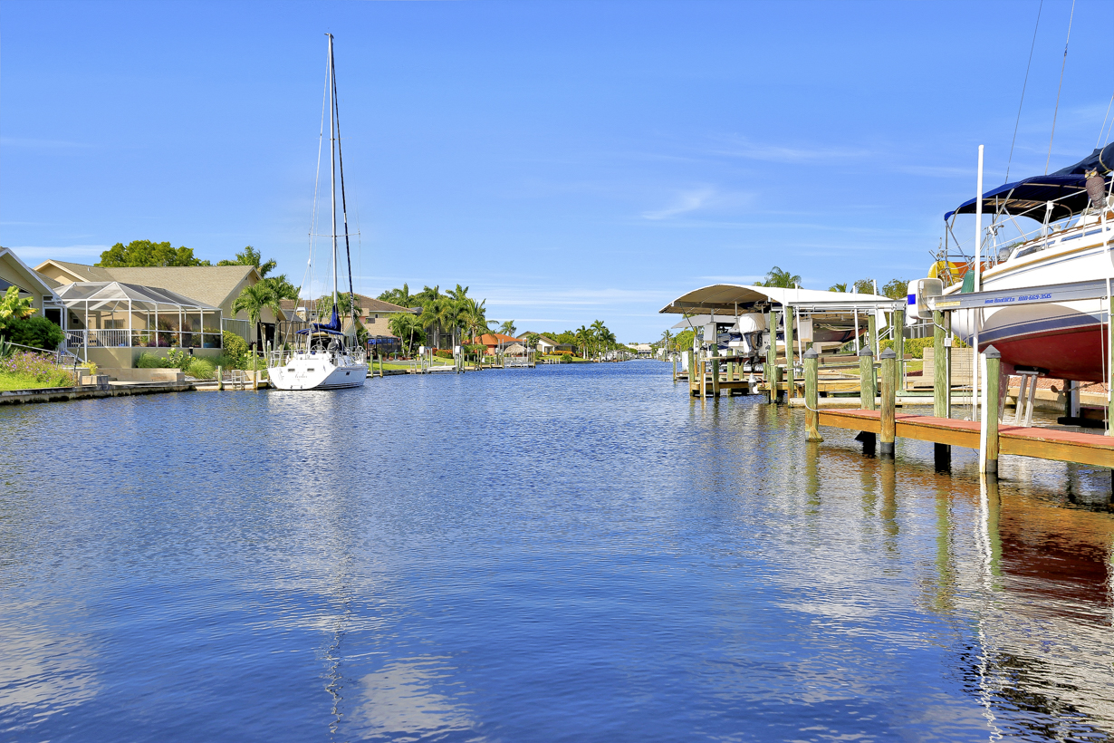 Cape Coral Home 976994