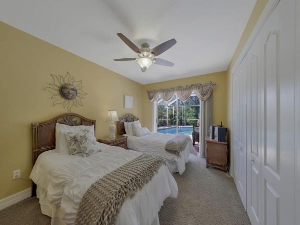 Cape Coral Home 976995