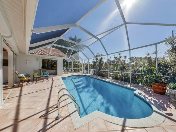 Cape Coral Home 976995