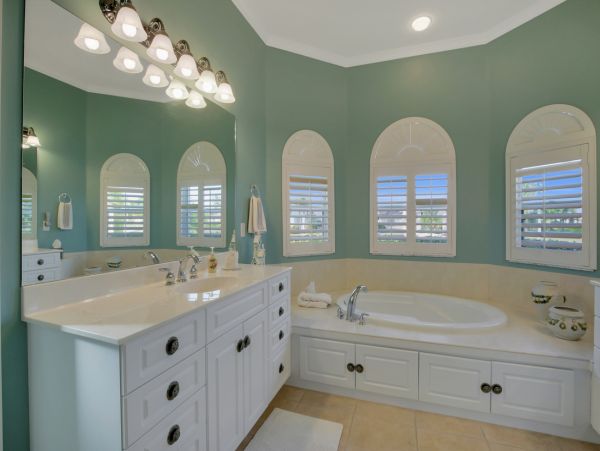 Cape Coral Home 976996
