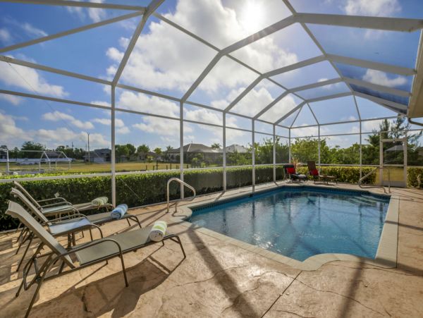 Cape Coral Home 976996