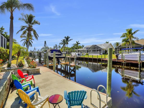 Cape Coral Home 976997