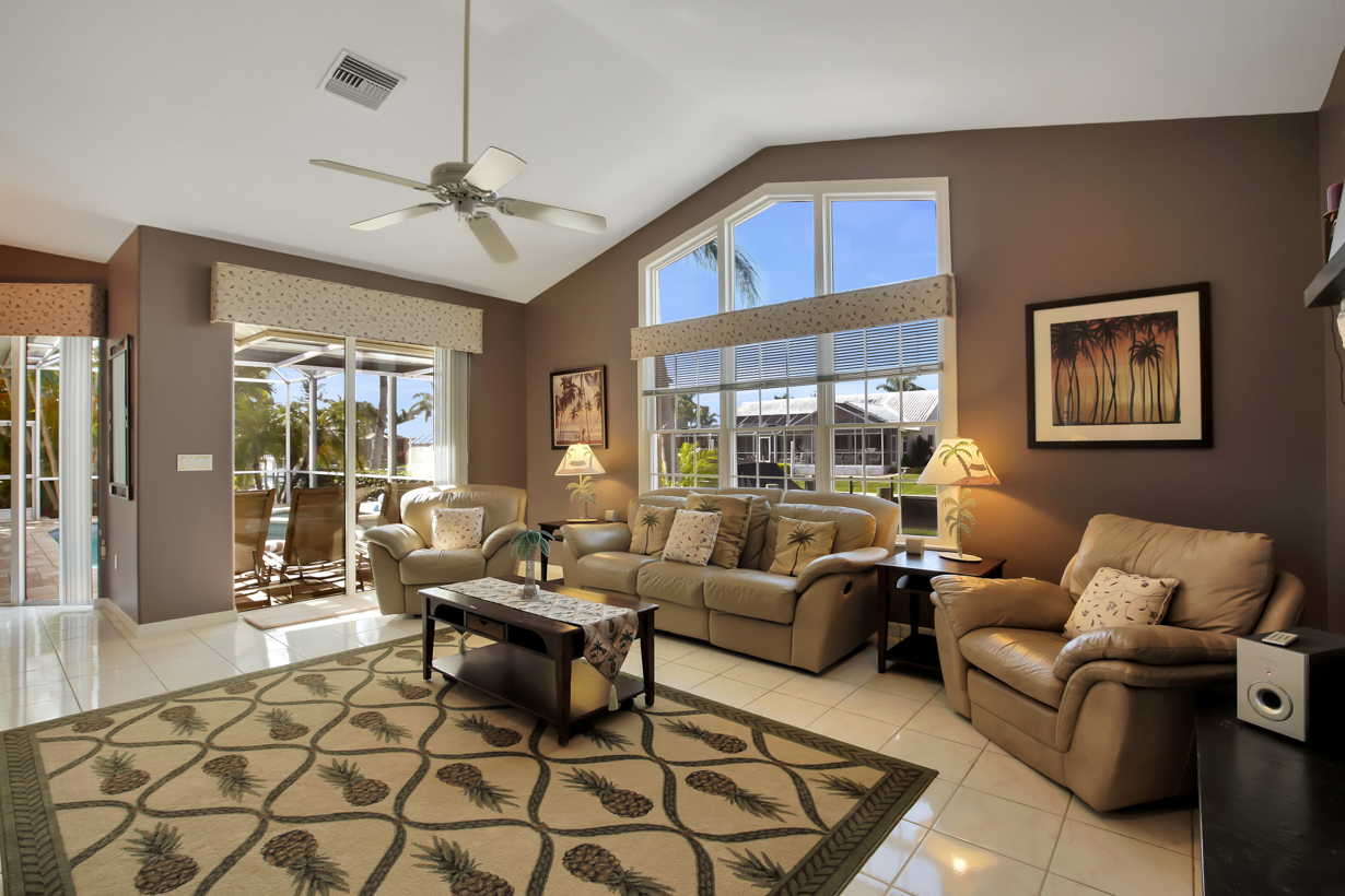 Cape Coral Home 976997