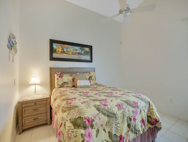 Cape Coral Home 976997