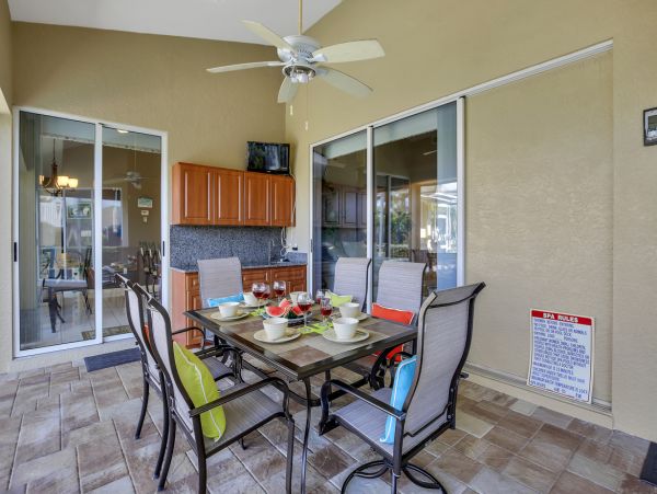 Cape Coral Home 976997