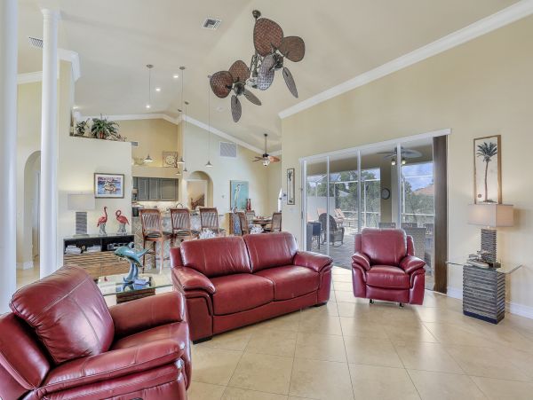 Cape Coral Home 976998