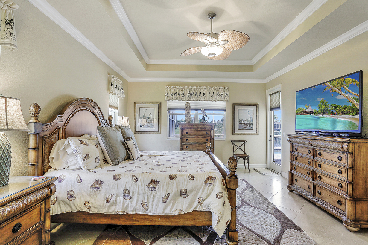 Cape Coral Home 976998