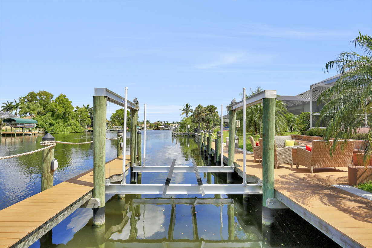 Cape Coral Home 976998