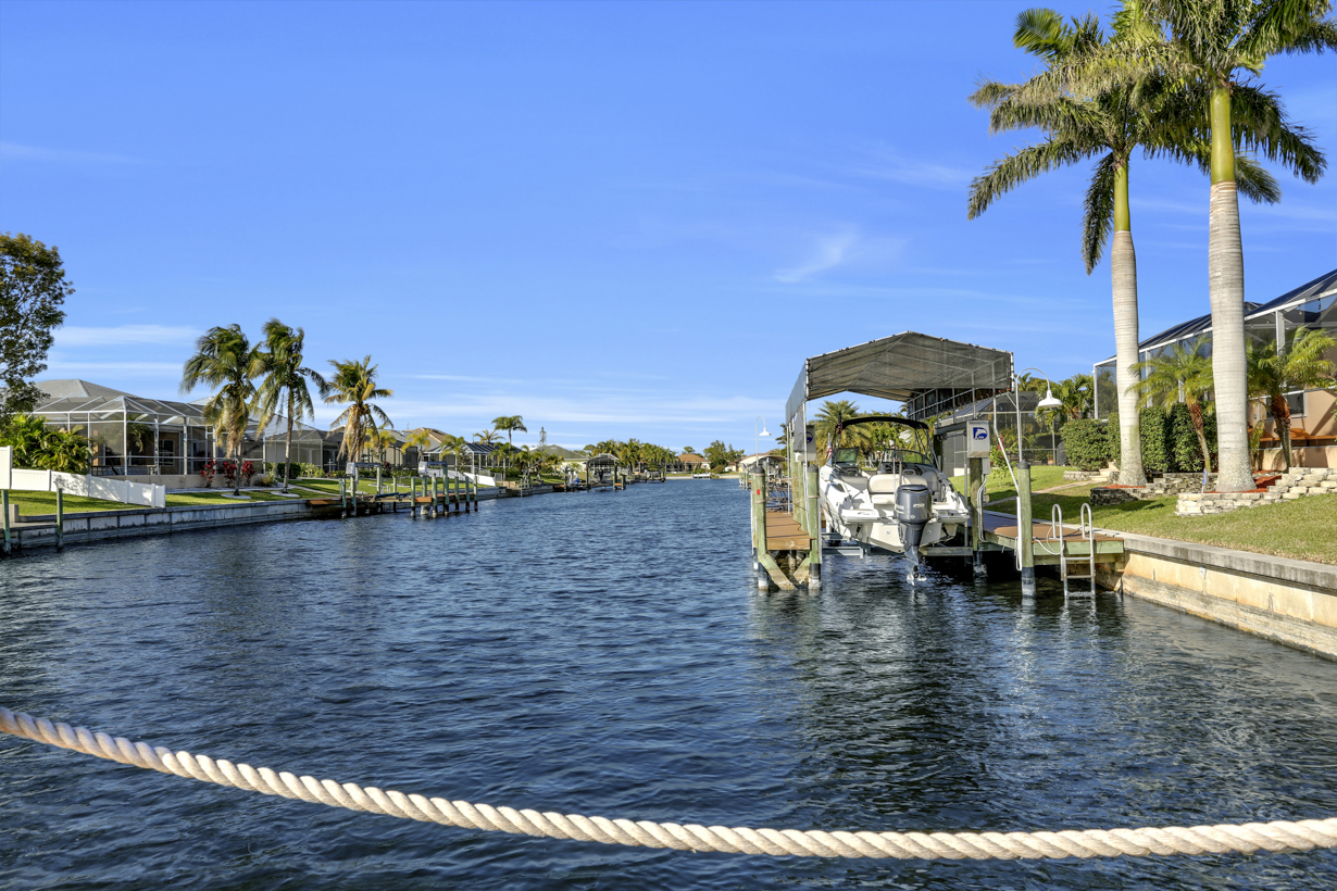 Cape Coral Home 976999