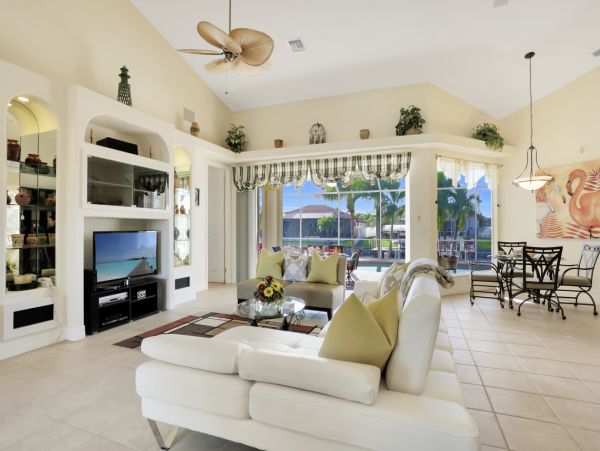 Cape Coral Home 976999