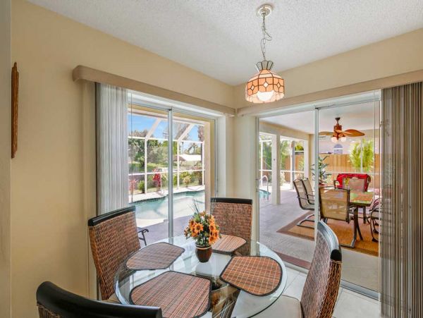 Lovely Cape Coral 3 Bedroom Home with Dock & Pool