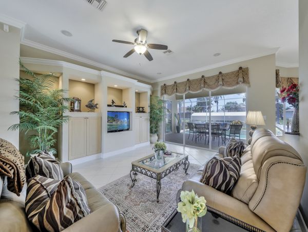 Cape Coral Home 977001